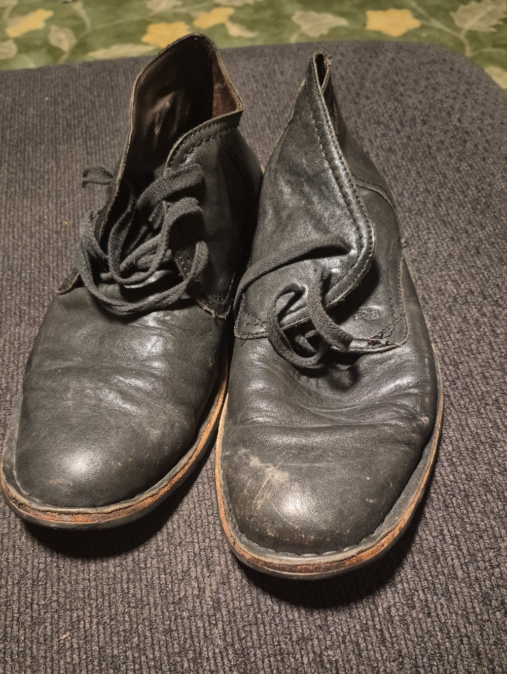 John Varvatos Black Leather Chukka Boots
